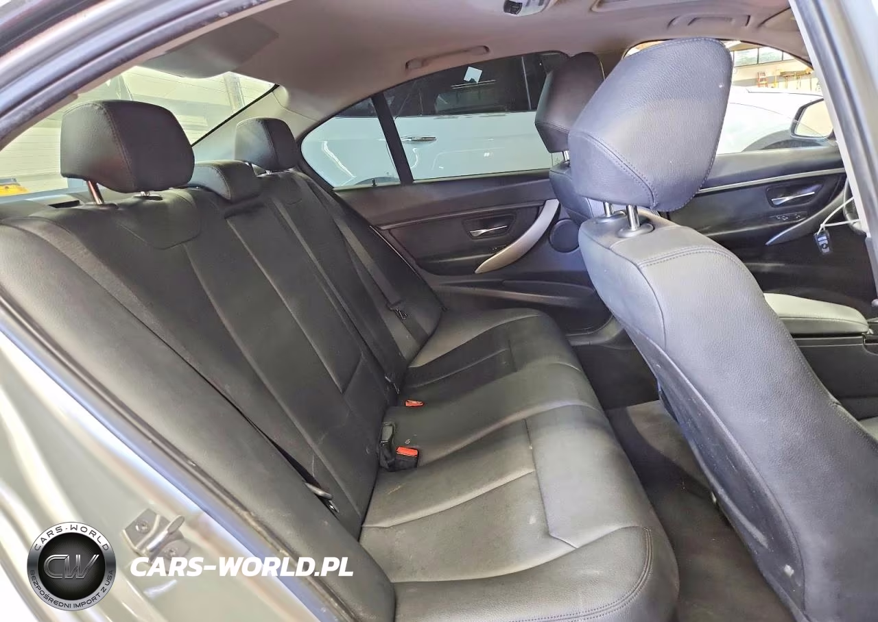 2017 BMW 320 I VIN:WBA8E1G53HNU13943 - 10