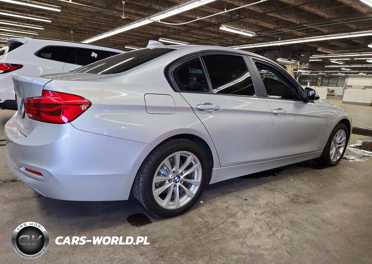 2017 BMW 320 I VIN:WBA8E1G53HNU13943 - 3