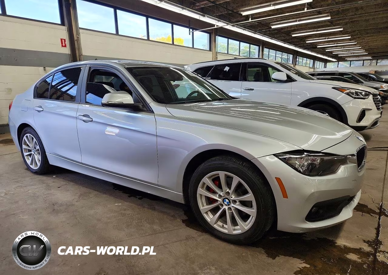 2017 BMW 320 I VIN:WBA8E1G53HNU13943 - 4