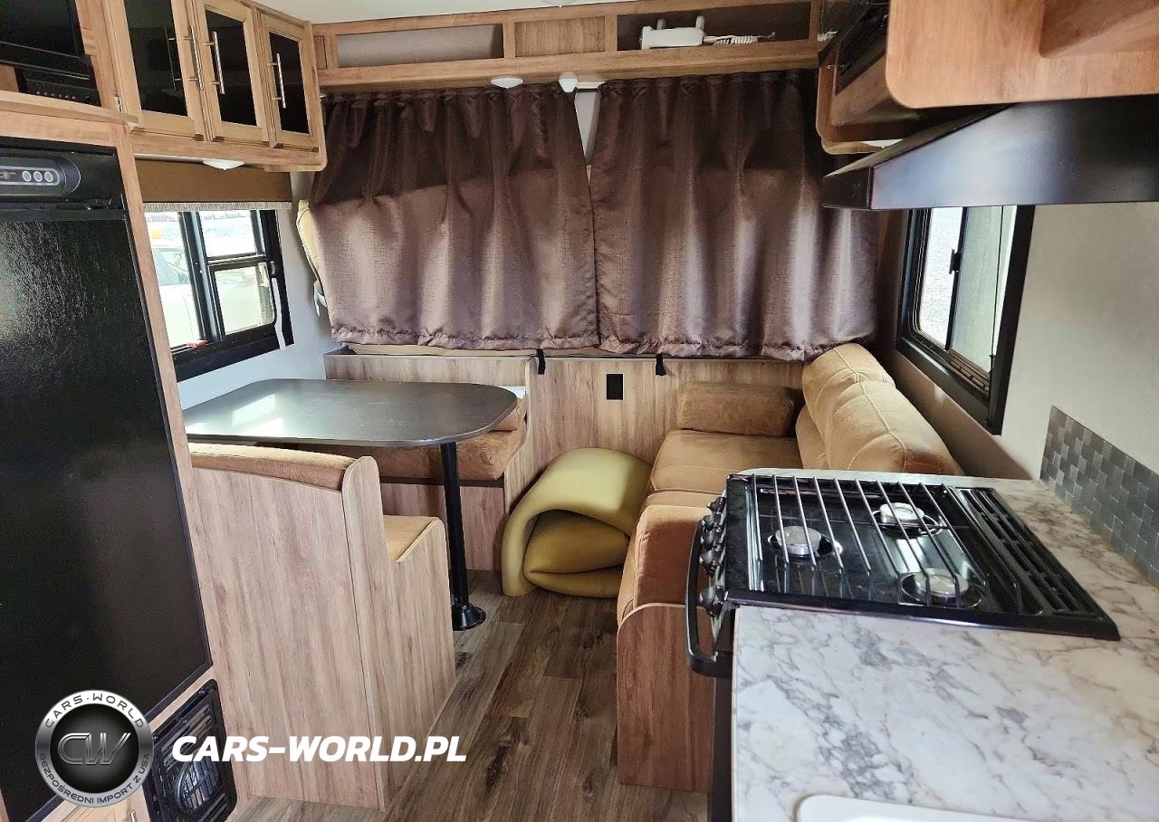 2018 Jayco Jay Feather Camper VIN:1UJBJHAH4J1JZ0079 - 5