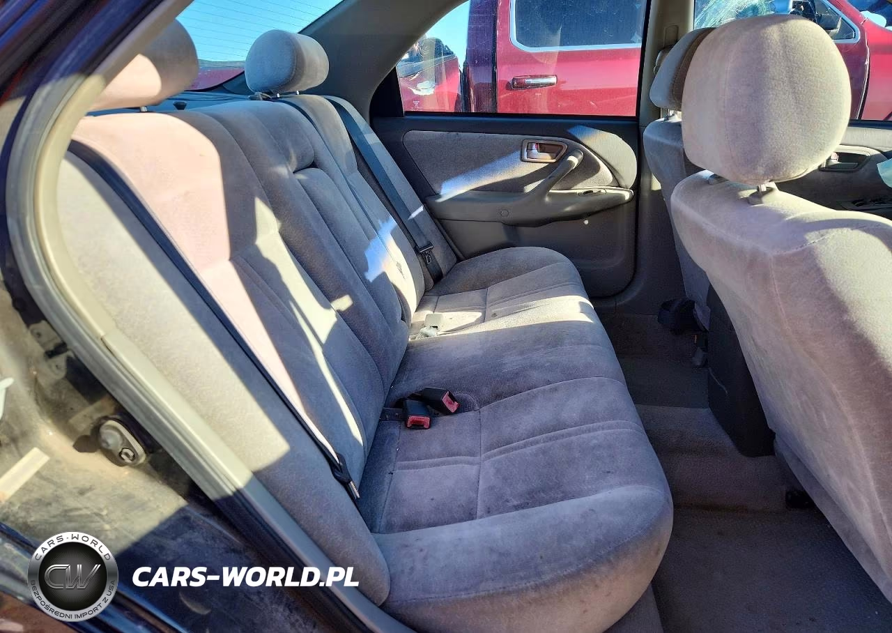 1998 Toyota Camry Le VIN:4T1BG22K6WU383146 - 10