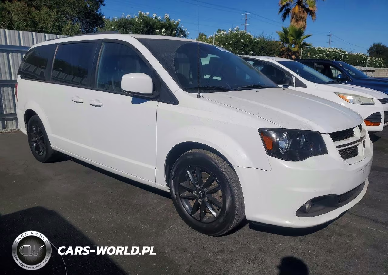 2019 Dodge Grand Caravan Gt VIN:2C4RDGEG3KR694802 - 4