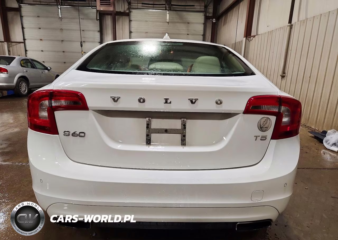 2014 Volvo S60 T5 VIN:YV1612FS2E2275693 - 6