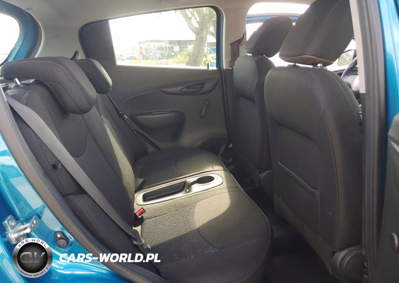 2020 Chevrolet Spark Ls VIN:KL8CB6SA6LC412628 - 10