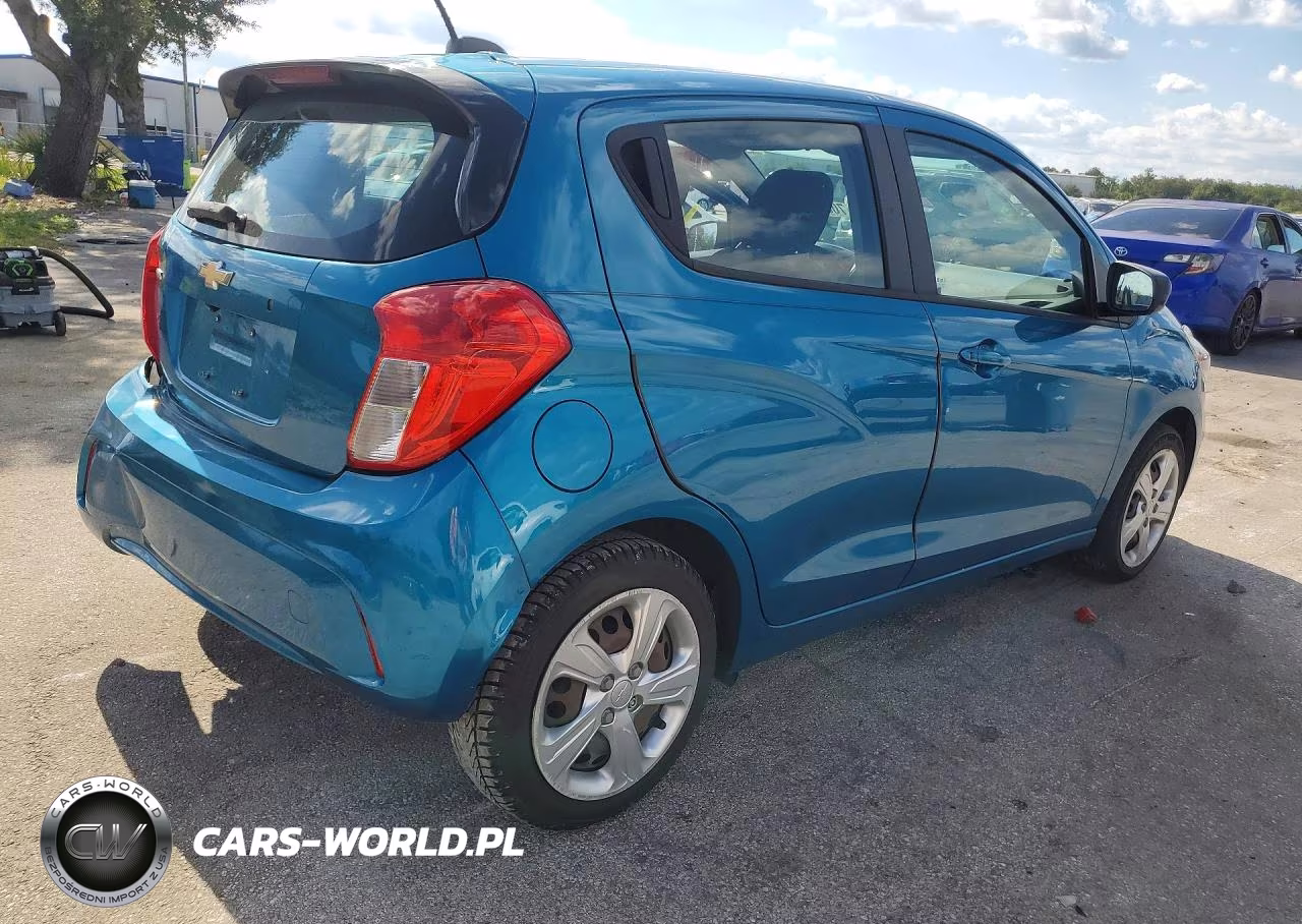 2020 Chevrolet Spark Ls VIN:KL8CB6SA6LC412628 - 3