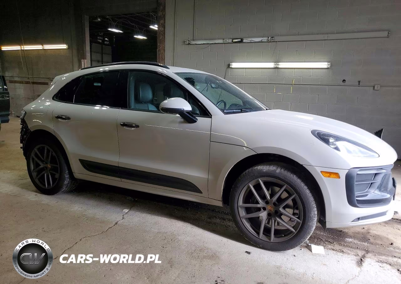 2023 Porsche Macan Base VIN:WP1AA2A55PLB05017 - 4
