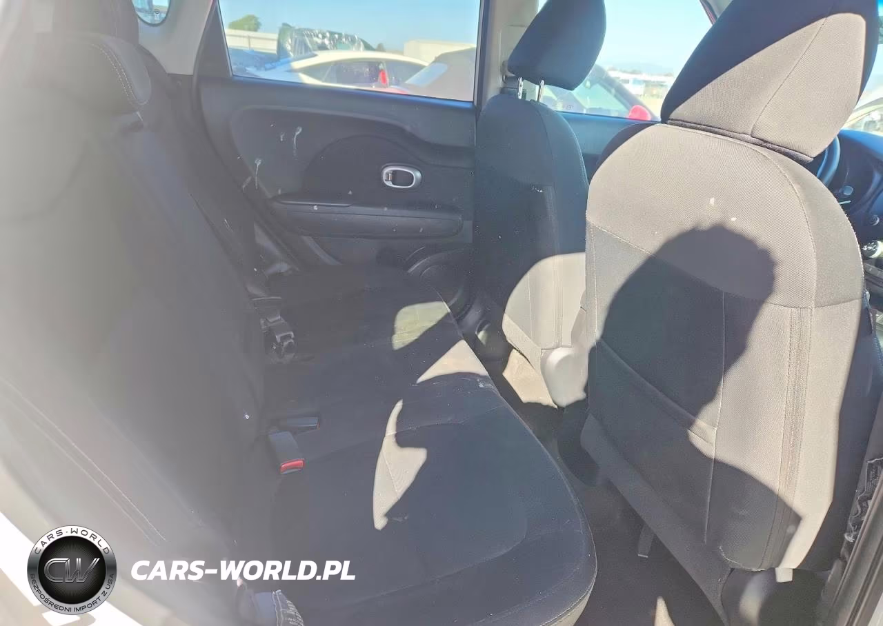 2014 Kia Soul Base VIN:KNDJN2A27E7053424 - 10
