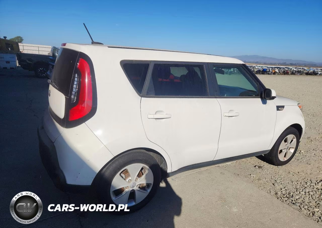 2014 Kia Soul Base VIN:KNDJN2A27E7053424 - 3