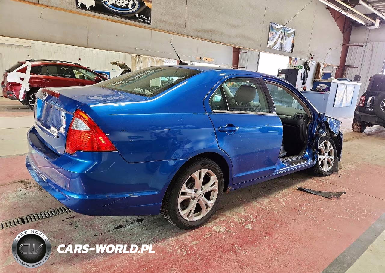 2012 Ford Fusion Se VIN:3FAHP0HA9CR299977 - 3