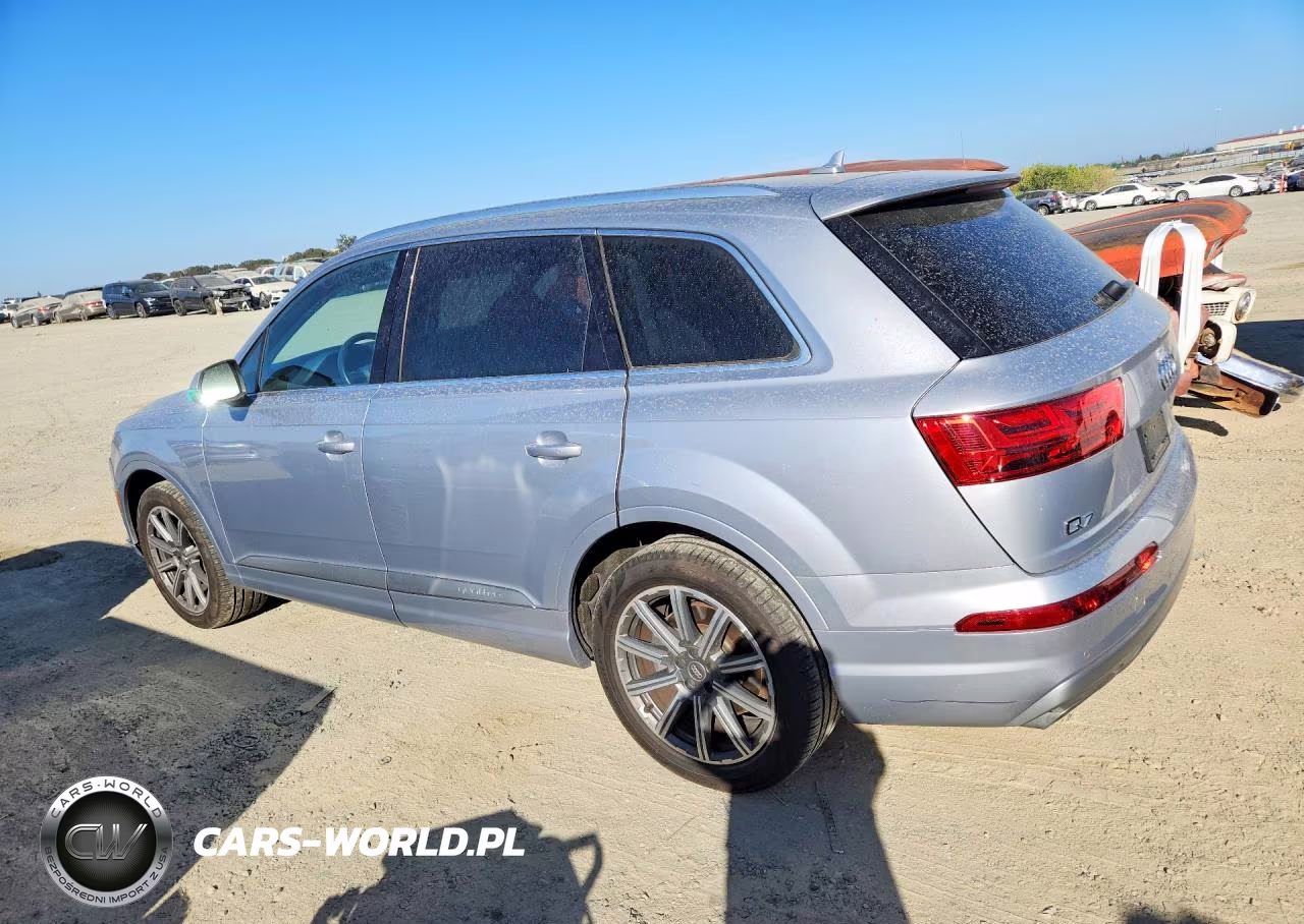 2018 Audi Q7 Premium Plus VIN:WA1LHAF7XJD038646 - 2