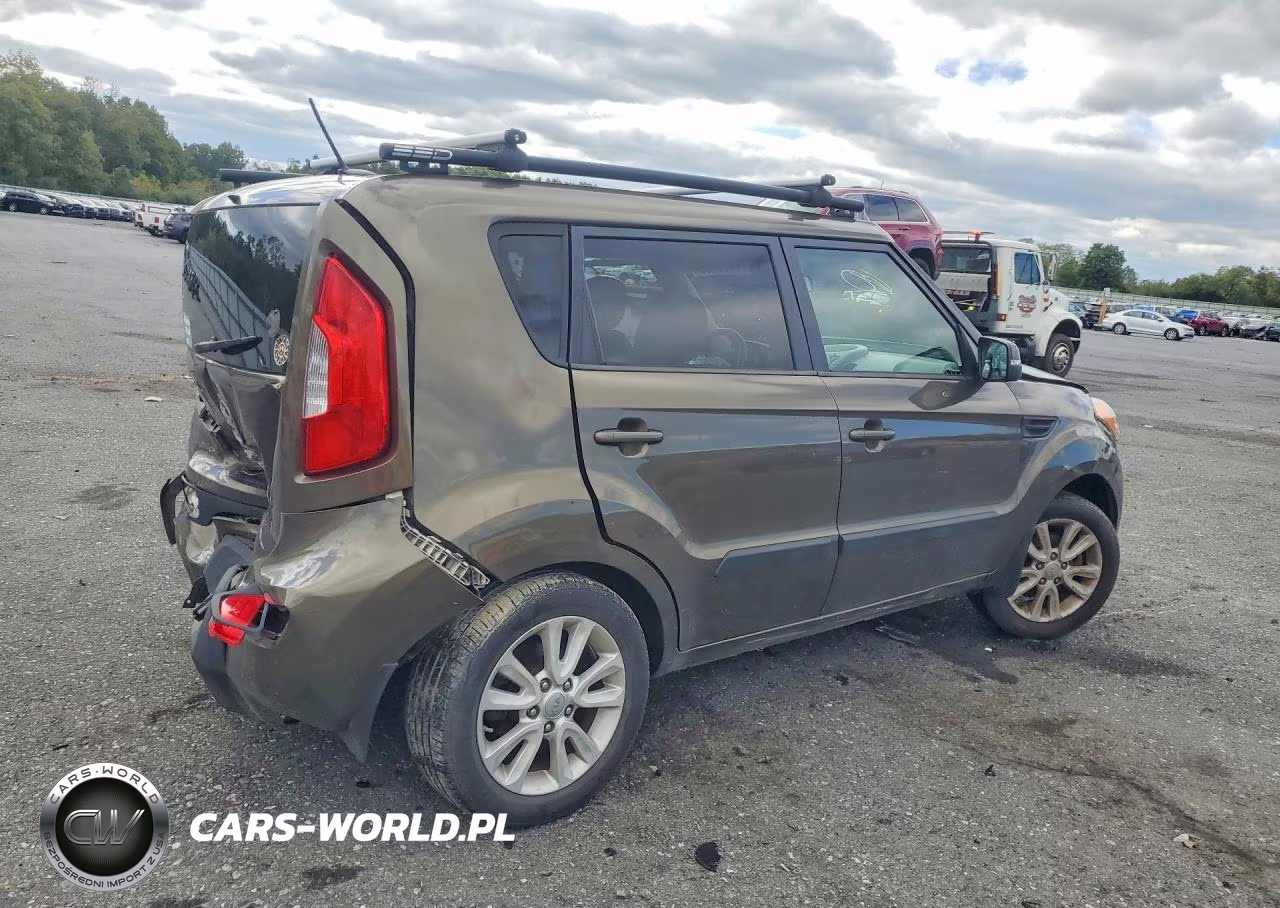2013 Kia Soul + VIN:KNDJT2A69D7487626 - 3