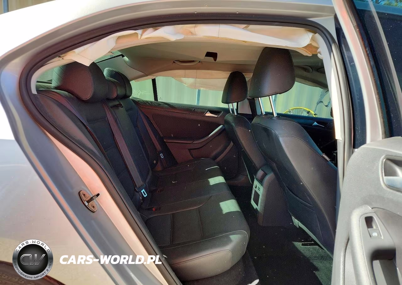 2014 Volkswagen Jetta Se VIN:3VWB17AJ3EM392110 - 10