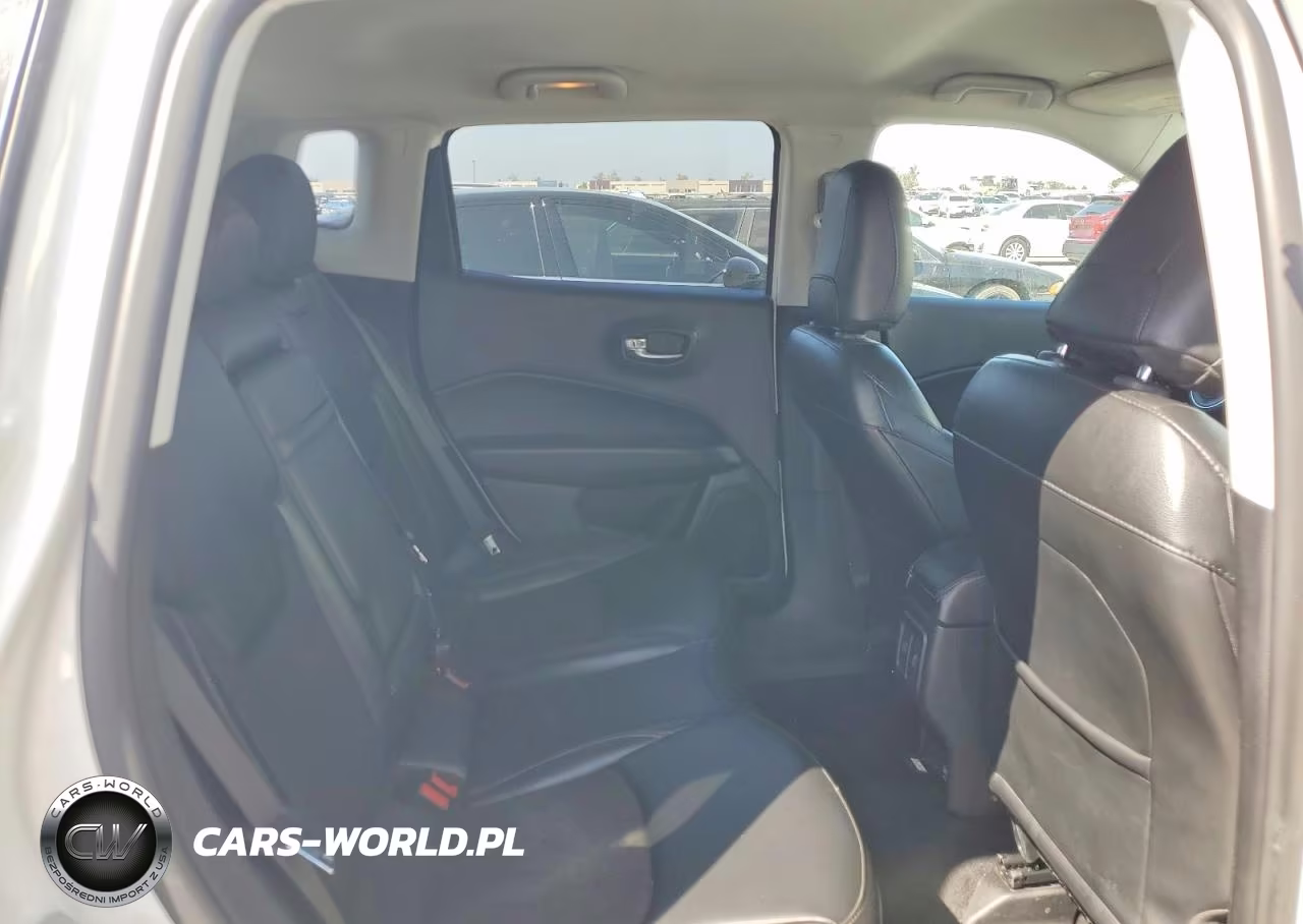 2019 Jeep Compass Latitude VIN:3C4NJCBB9KT855546 - 11
