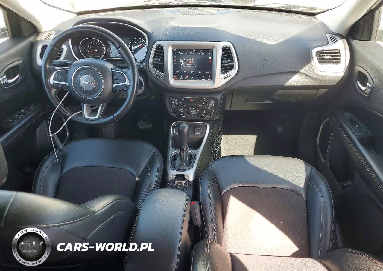 2019 Jeep Compass Latitude VIN:3C4NJCBB9KT855546 - 8