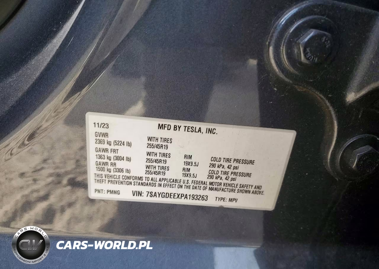 2023 Tesla Model Y VIN:7SAYGDEEXPA193263 - 13