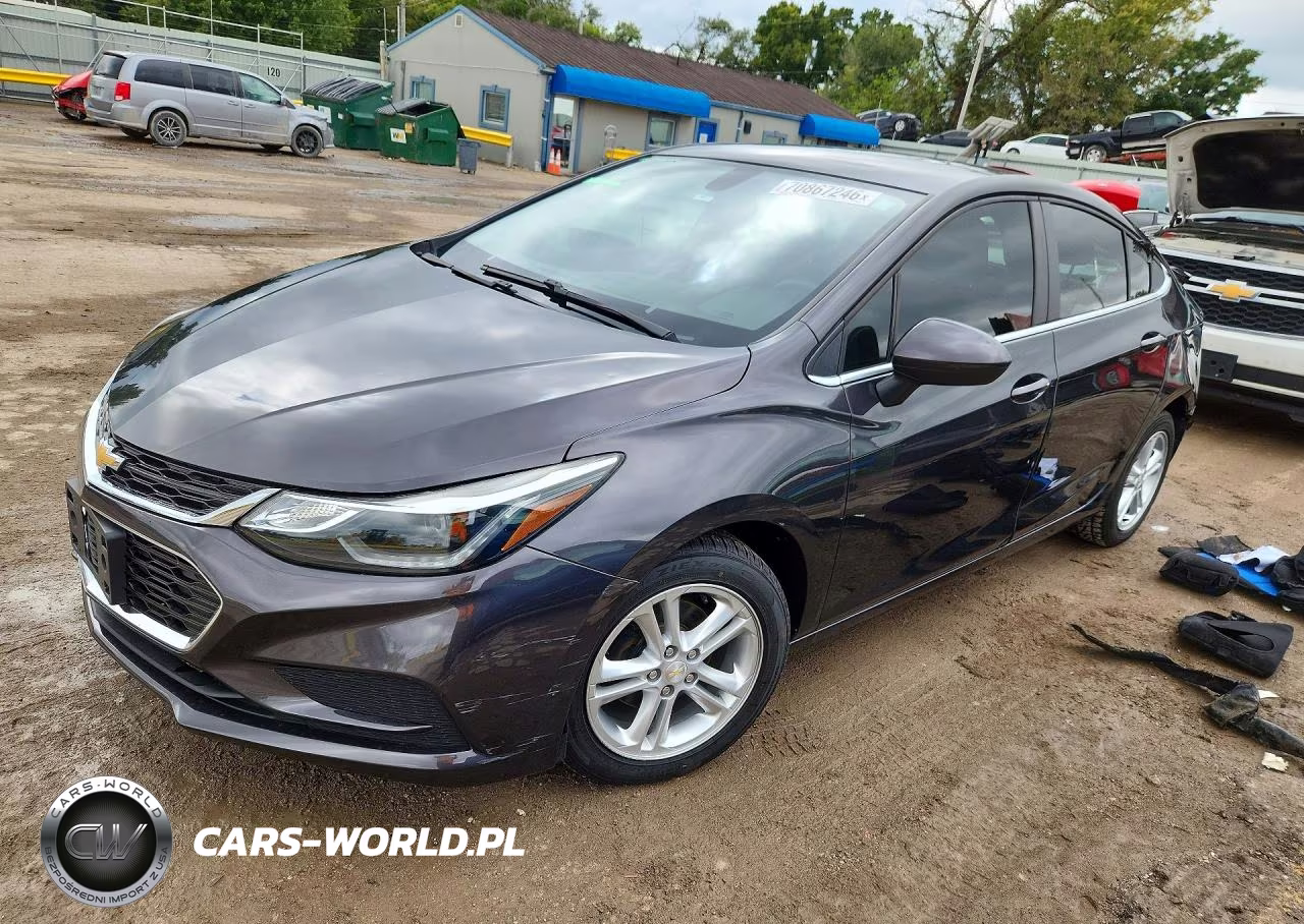 2017 Chevrolet Cruze Lt VIN:1G1BE5SM6H7263371 - 1