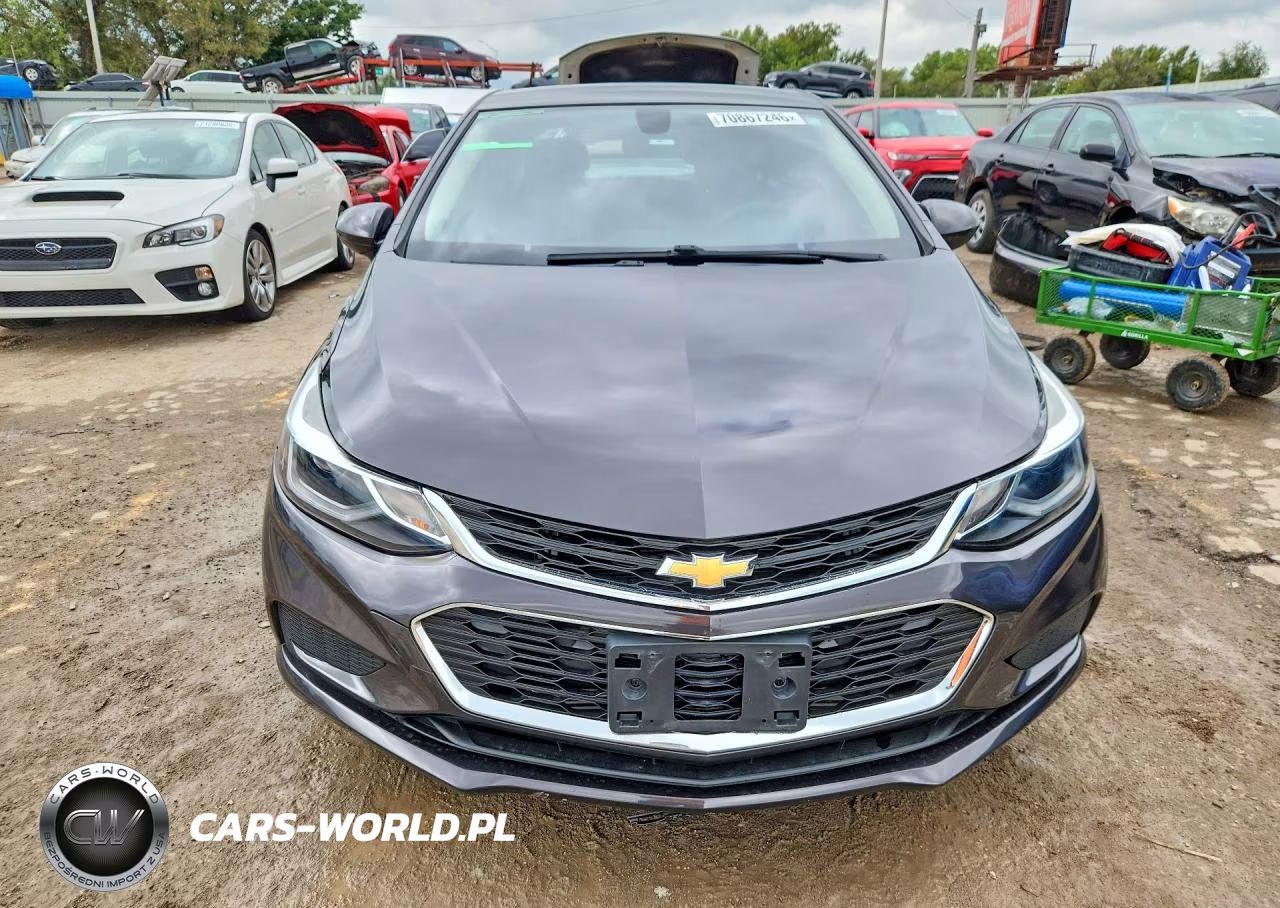 2017 Chevrolet Cruze Lt VIN:1G1BE5SM6H7263371 - 5