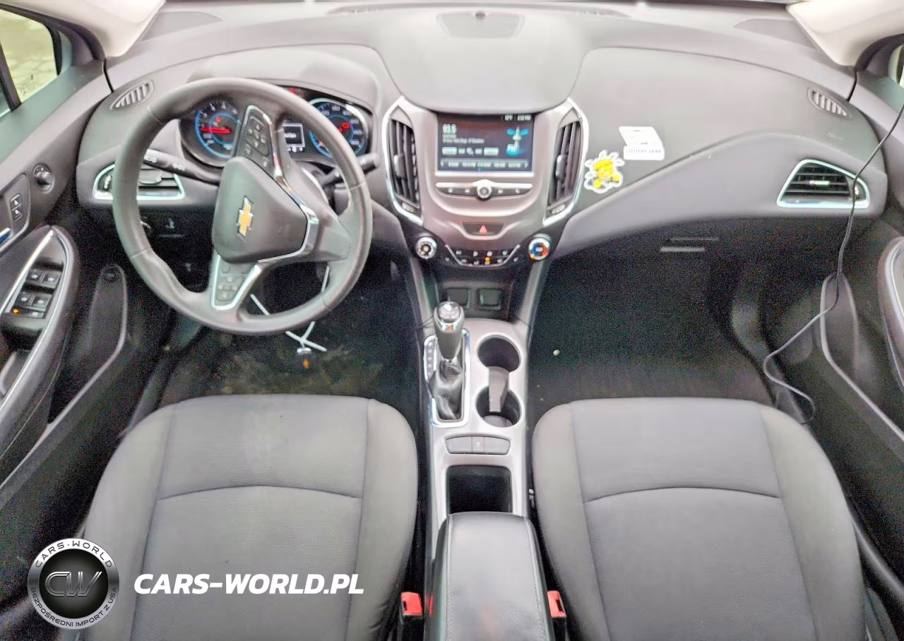 2017 Chevrolet Cruze Lt VIN:1G1BE5SM6H7263371 - 8