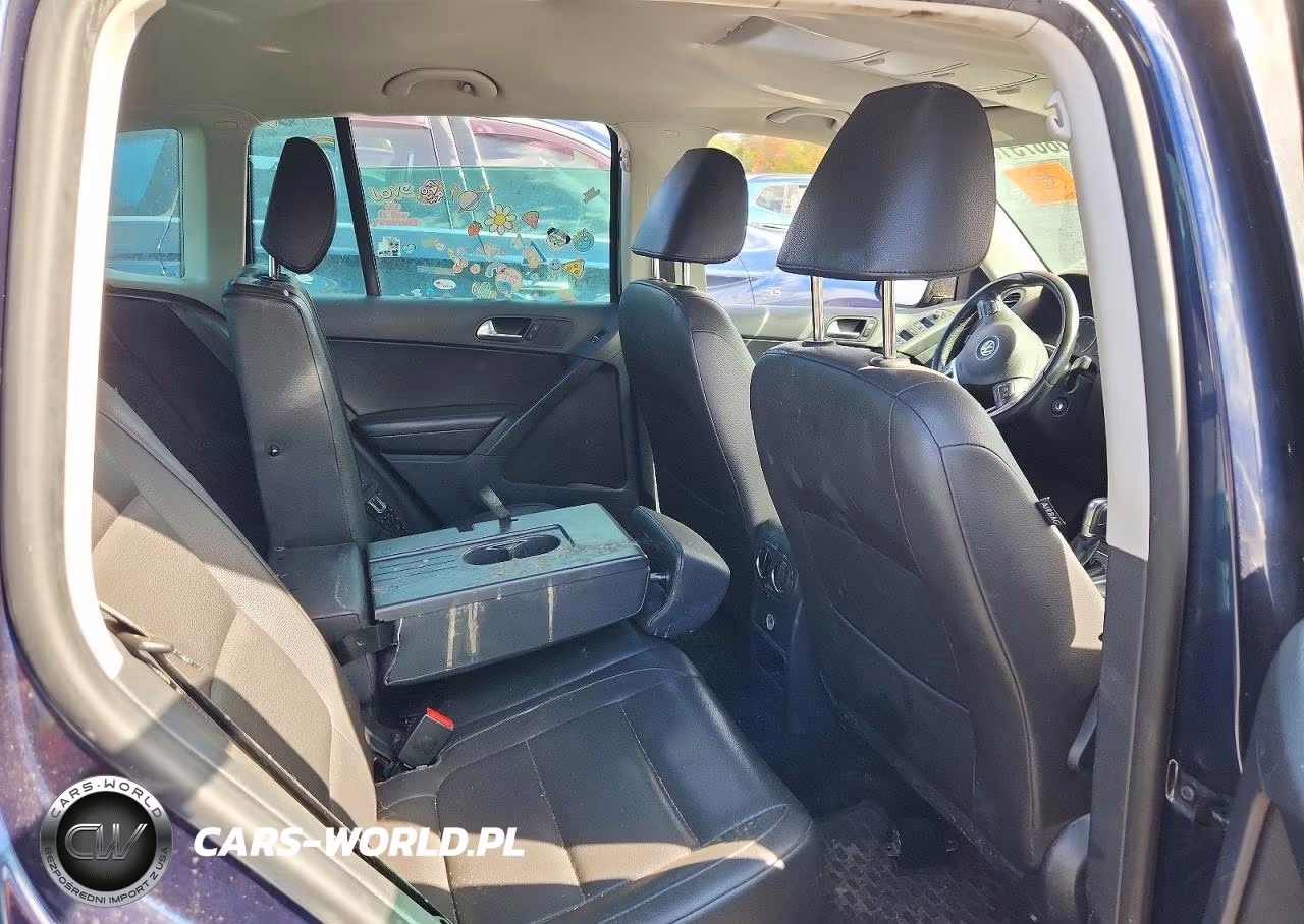 2013 Volkswagen Tiguan S VIN:WVGBV3AXXDW599043 - 10
