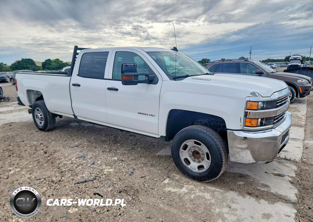 2016 Chevrolet Silverado C2500 Heavy Duty VIN:1GC1CUE86GF275736 - 4