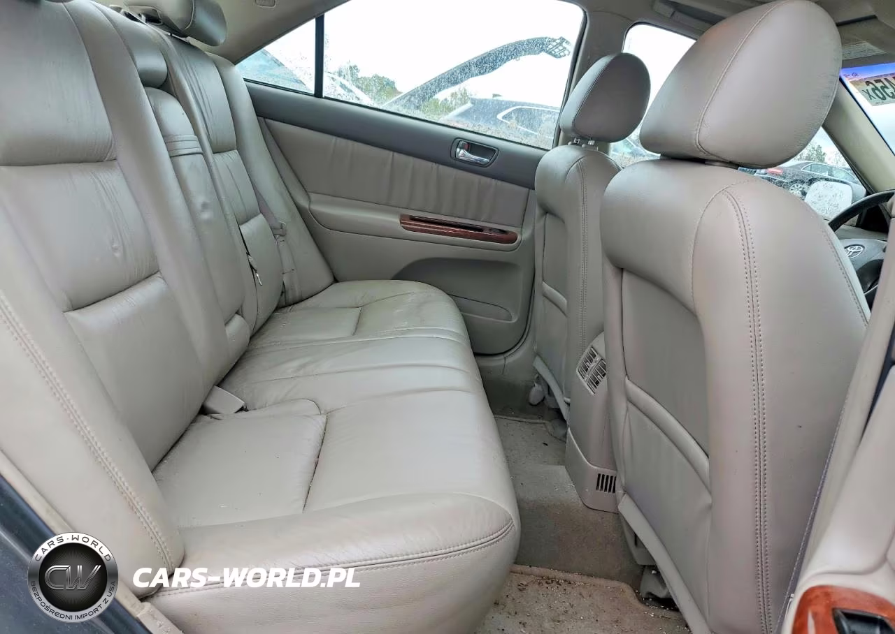 2003 Toyota Camry Xle VIN:4T1BE30K53U767638 - 10