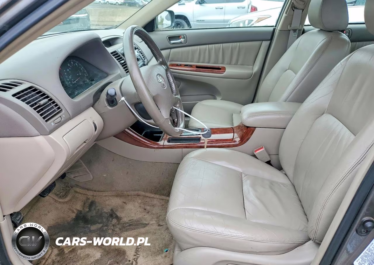 2003 Toyota Camry Xle VIN:4T1BE30K53U767638 - 7