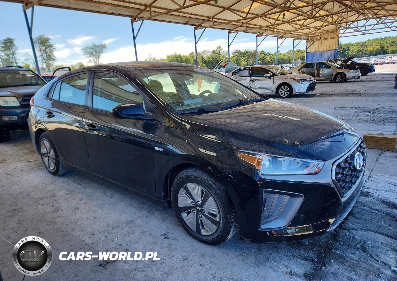 2020 Hyundai Ioniq Blue VIN:KMHC65LC1LU239063 - 4