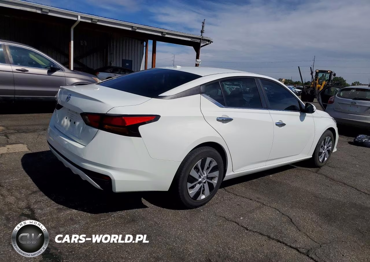 2020 Nissan Altima S VIN:1N4BL4BV1LC256432 - 3