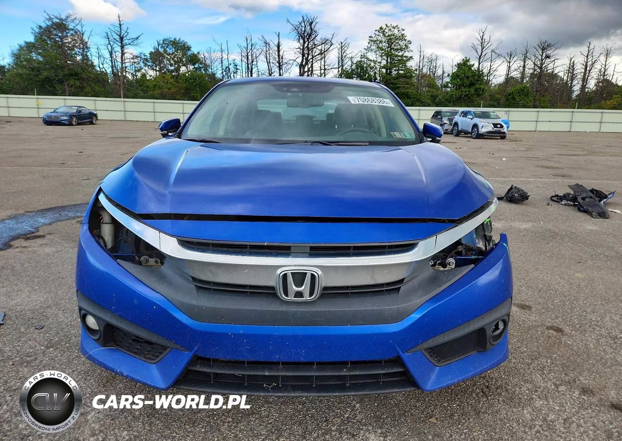 2017 Honda Civic Touring VIN:19XFC1F92HE203200 - 5