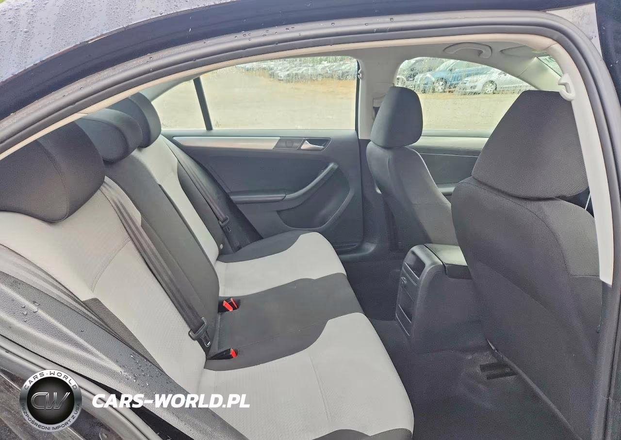 2017 Volkswagen Jetta S VIN:3VW2B7AJ4HM259051 - 10