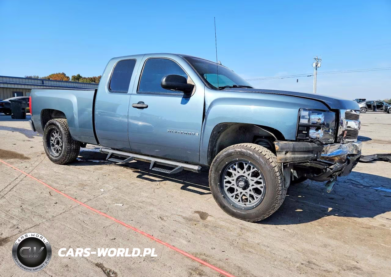 2007 Chevrolet Silverado K1500 VIN:2GCEK19J671644179 - 4