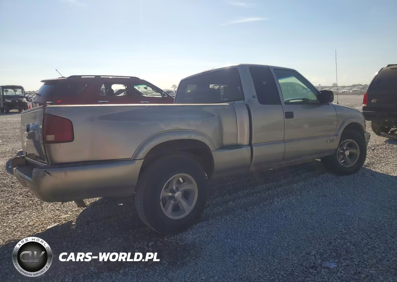 1999 Chevrolet S10 VIN:1GCCS1941X8197579 - 3