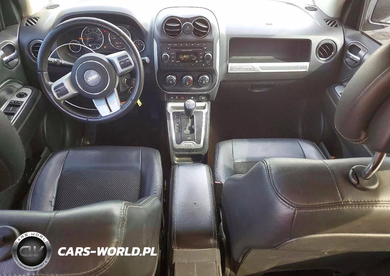 2015 Jeep Compass Latitude VIN:1C4NJCEB8FD139017 - 8