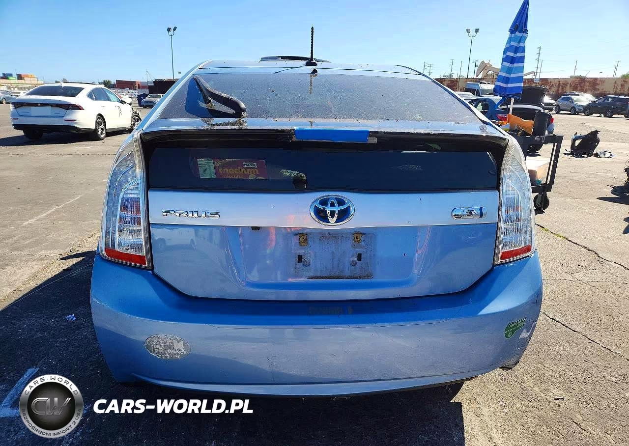 2014 Toyota Prius Plug-In Hybrid Base VIN:JTDKN3DP2E3050522 - 6