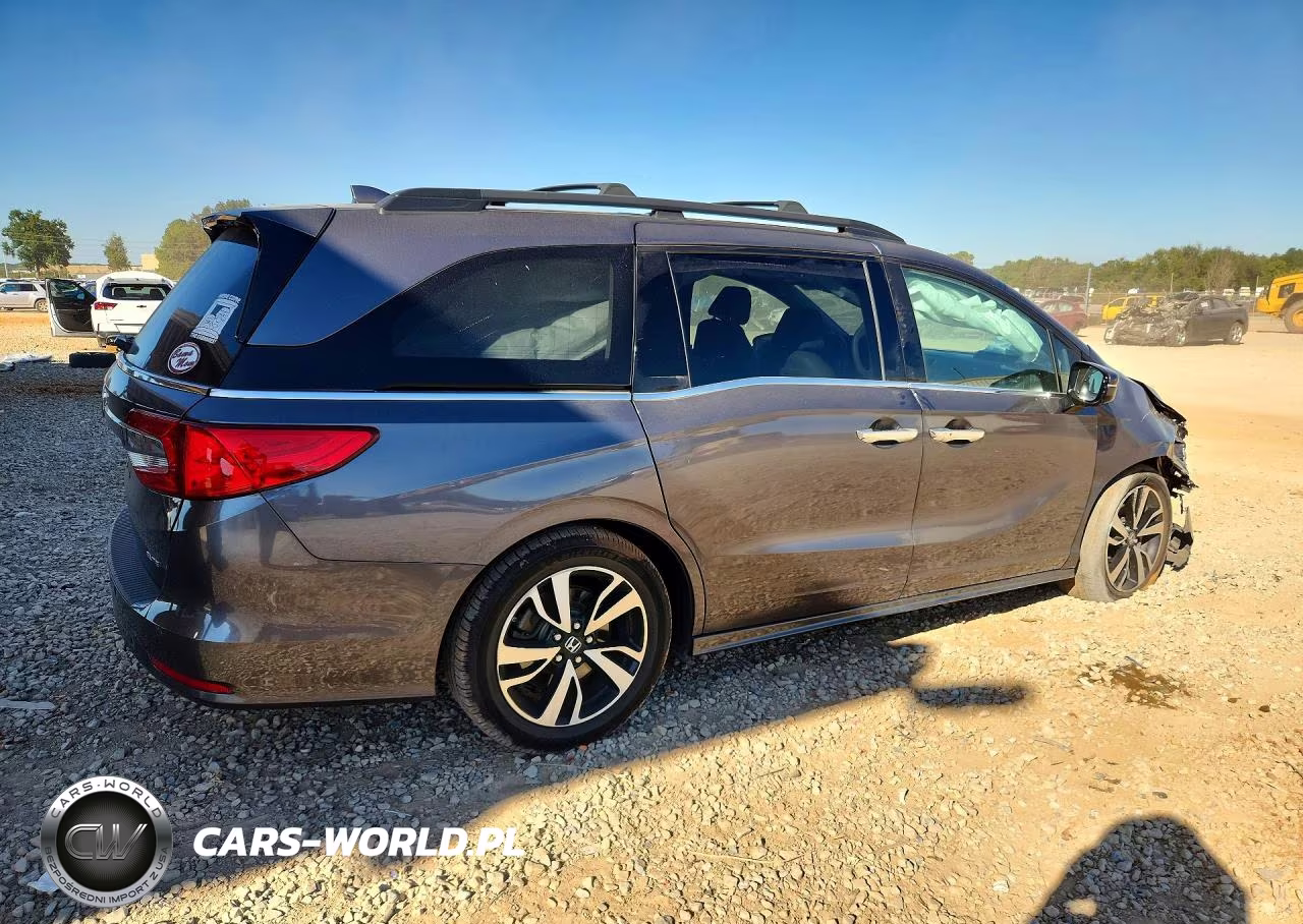 2020 Honda Odyssey Elite VIN:5FNRL6H94LB006216 - 3