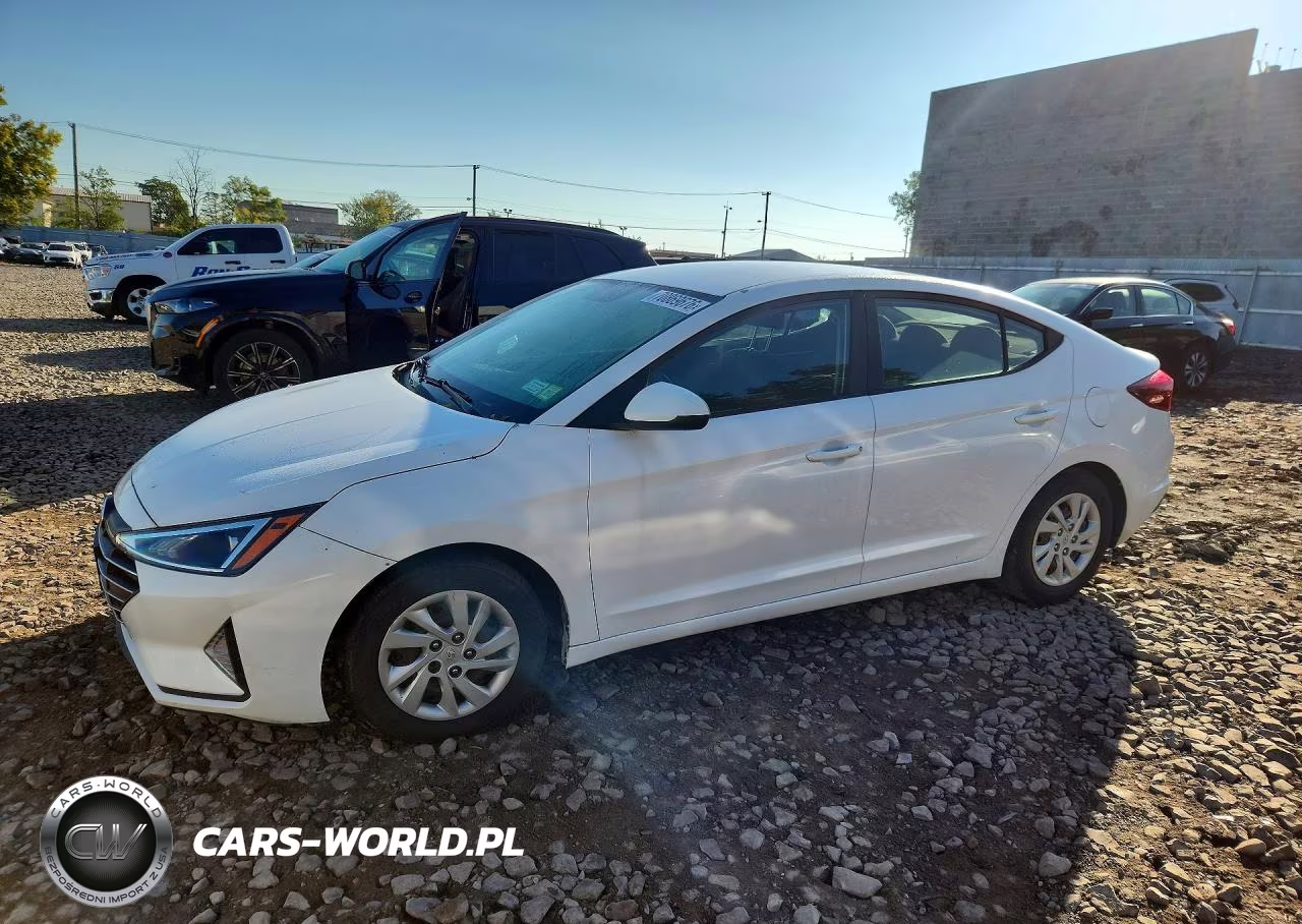 2019 Hyundai Elantra Se VIN:5NPD74LF0KH425468 - 1