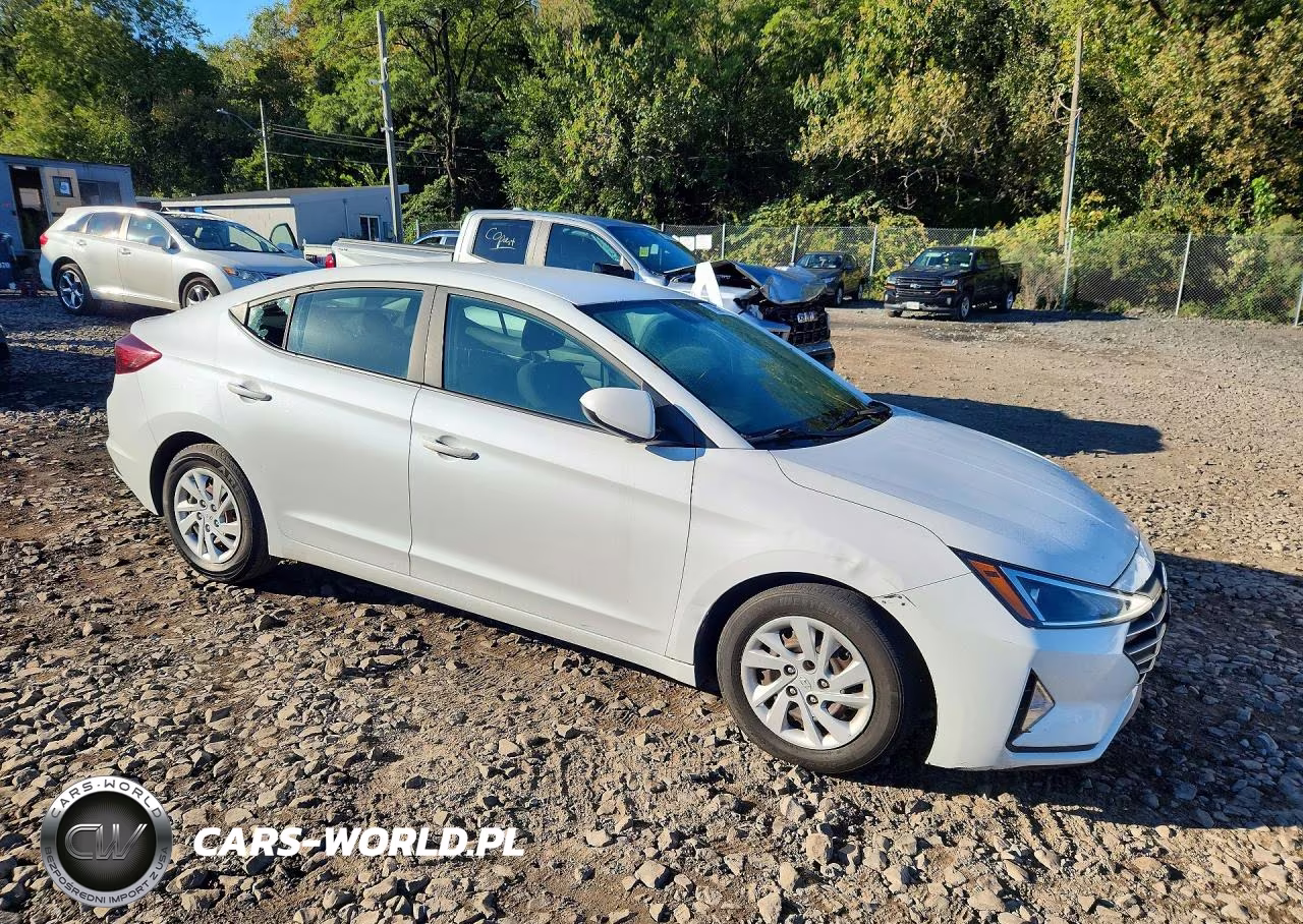2019 Hyundai Elantra Se VIN:5NPD74LF0KH425468 - 4