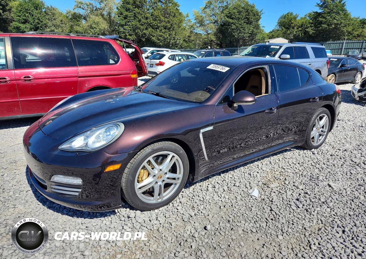 2013 Porsche Panamera 2 VIN:WP0AA2A78DL015097 - 1