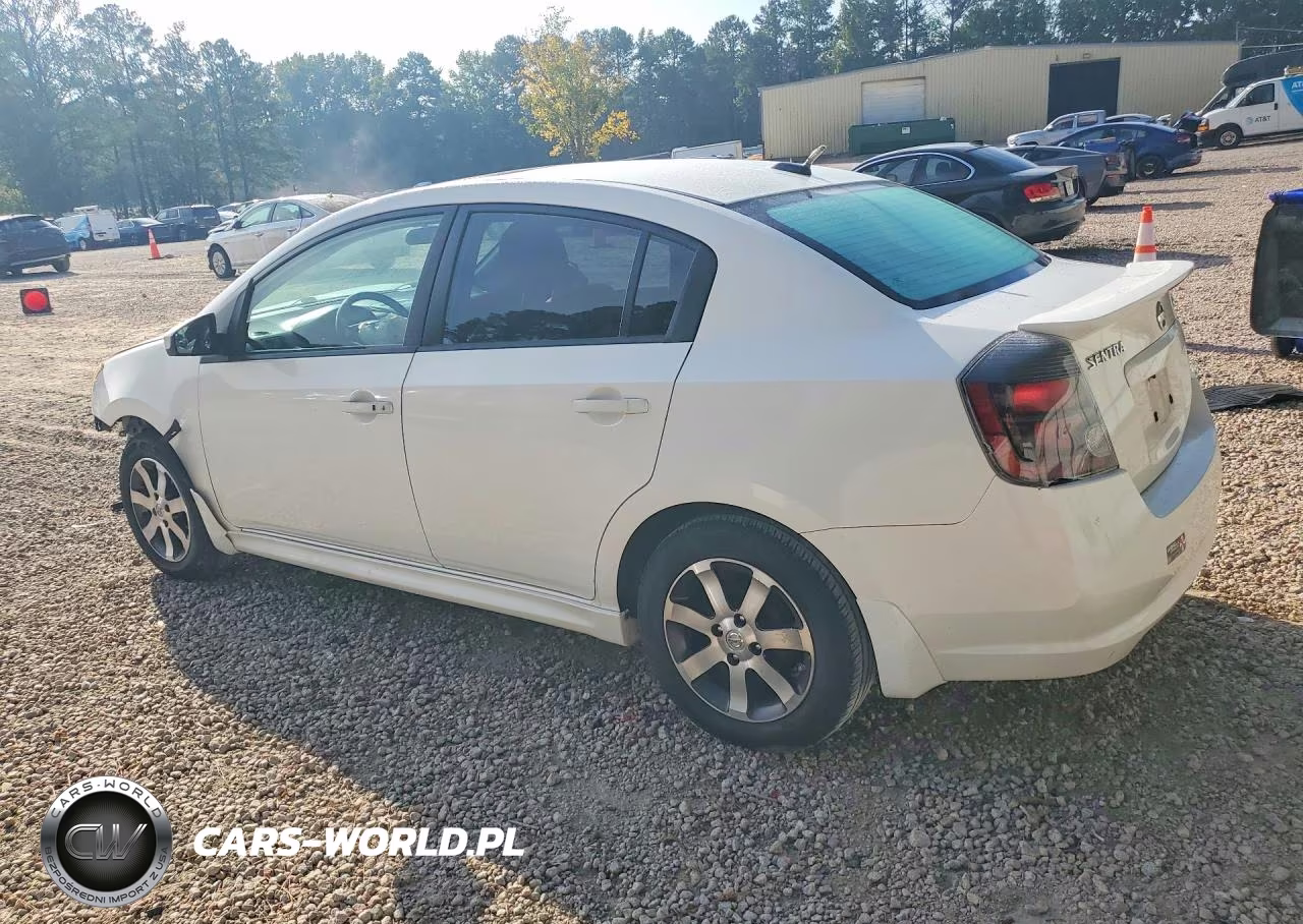 2012 Nissan Sentra 2.0 VIN:3N1AB6AP7CL784104 - 2