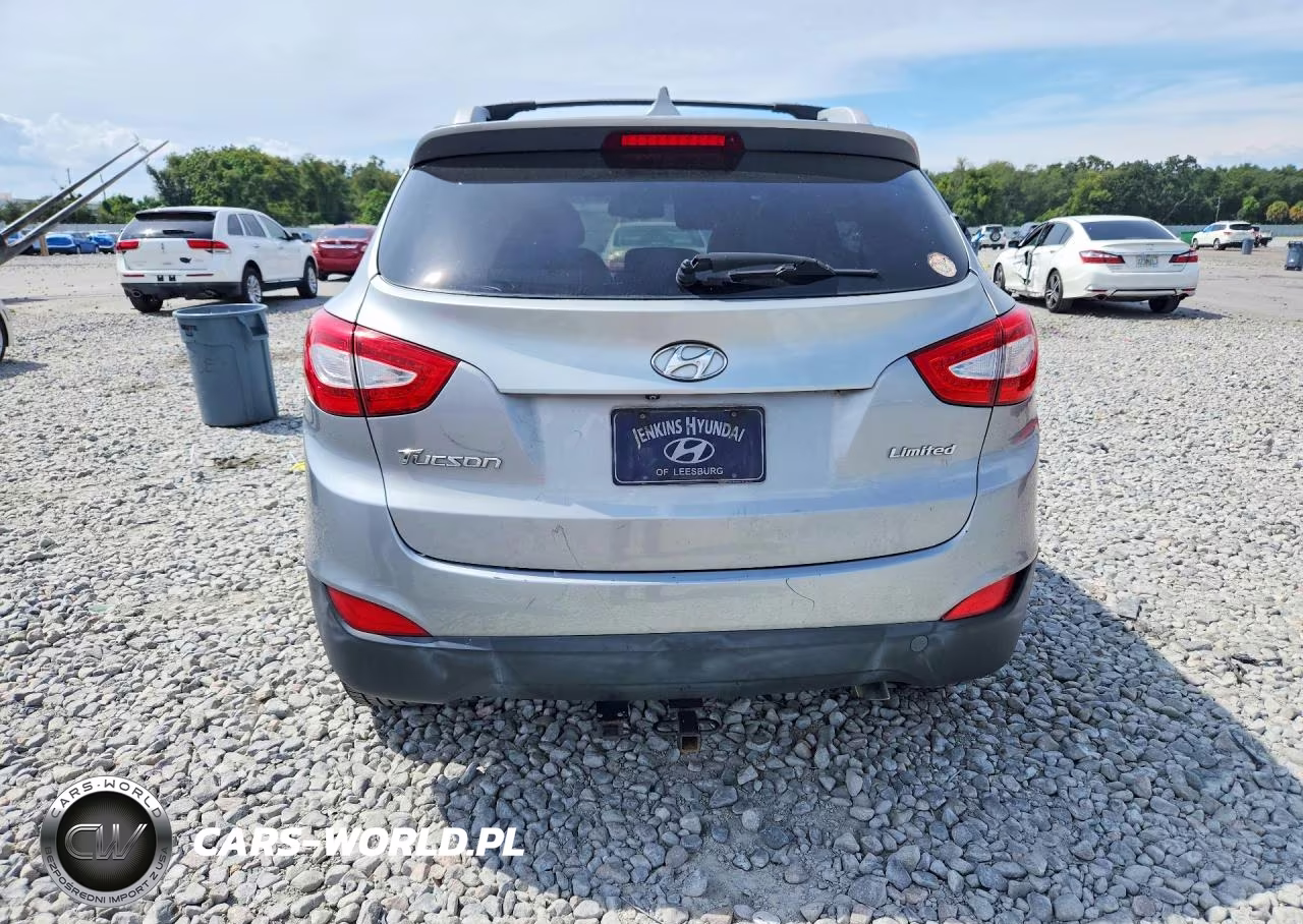 2015 Hyundai Tucson Limited VIN:KM8JU3AG4FU102727 - 6
