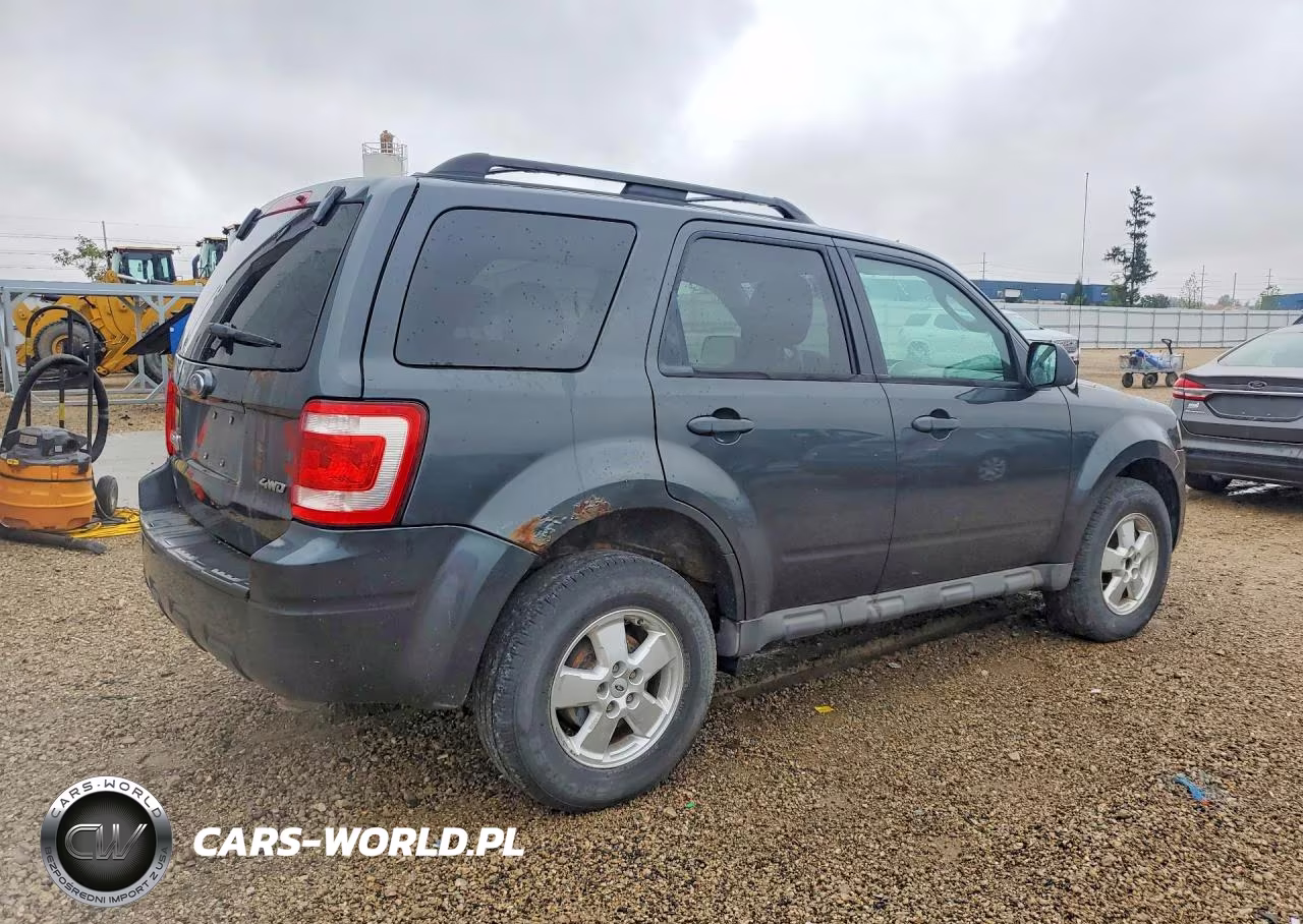 2009 Ford Escape Xlt VIN:1FMCU93G89KB78251 - 3