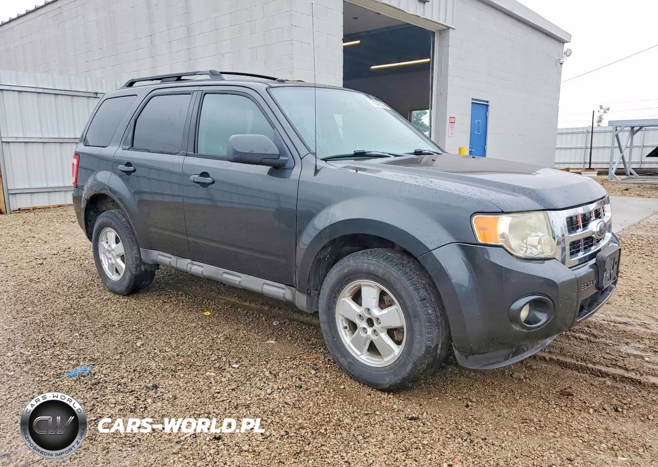 2009 Ford Escape Xlt VIN:1FMCU93G89KB78251 - 4