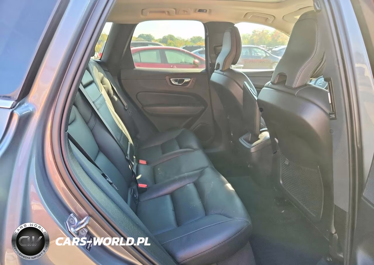 2020 Volvo Xc60 T6 Momentum VIN:YV4A22RK6L1584933 - 10