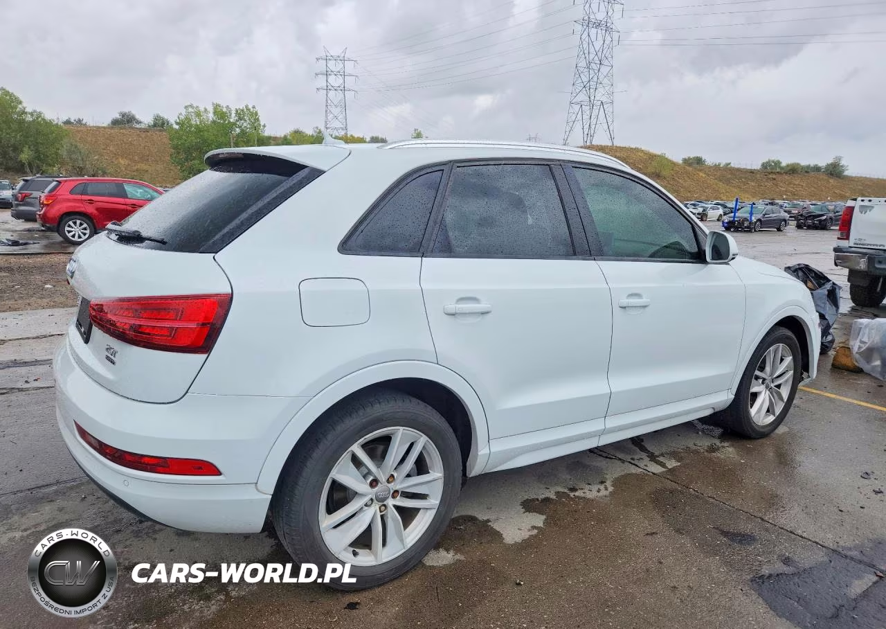 2017 Audi Q3 Premium VIN:WA1ECCFS6HR016065 - 3