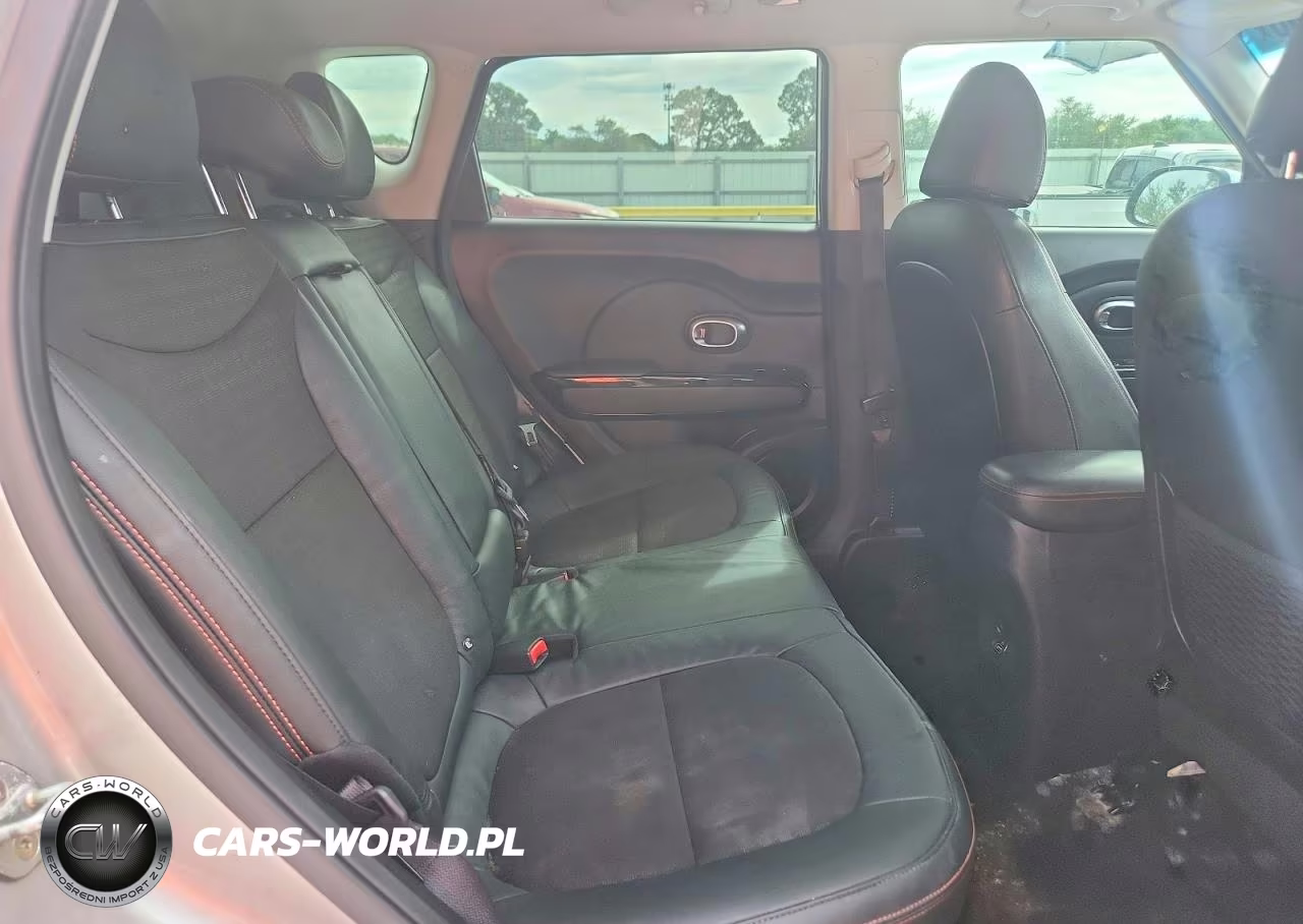 2018 Kia Soul Base VIN:KNDJX3AA4J7524186 - 11