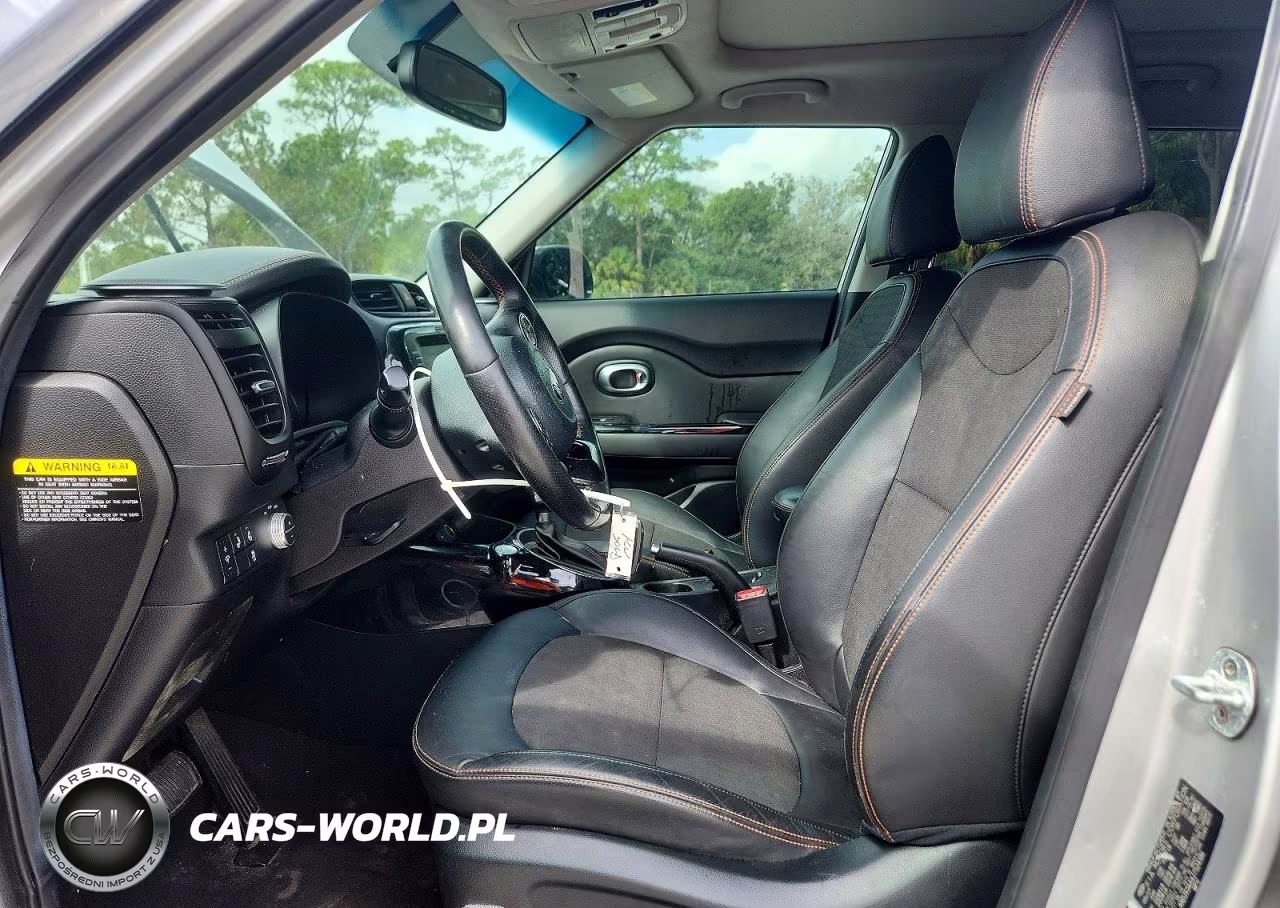 2018 Kia Soul Base VIN:KNDJX3AA4J7524186 - 7