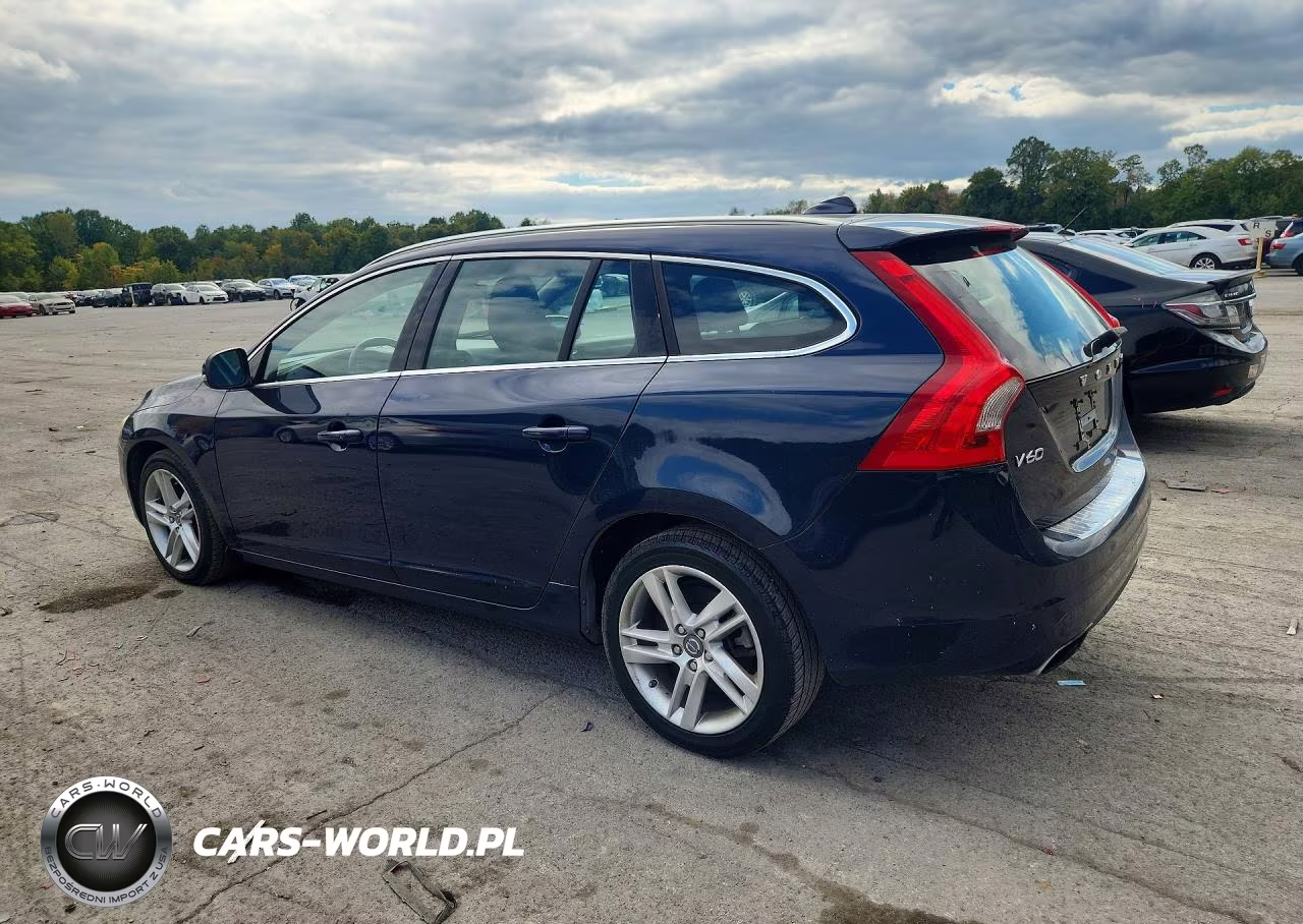 2015 Volvo V60 Premier VIN:YV1612SK8F1219044 - 2