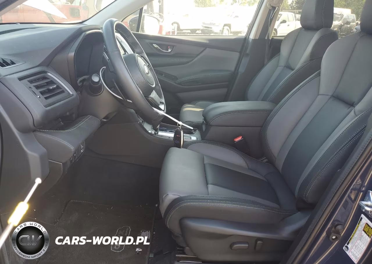 2024 Subaru Ascent Onyx Edition VIN:4S4WMAHDXR3450676 - 7