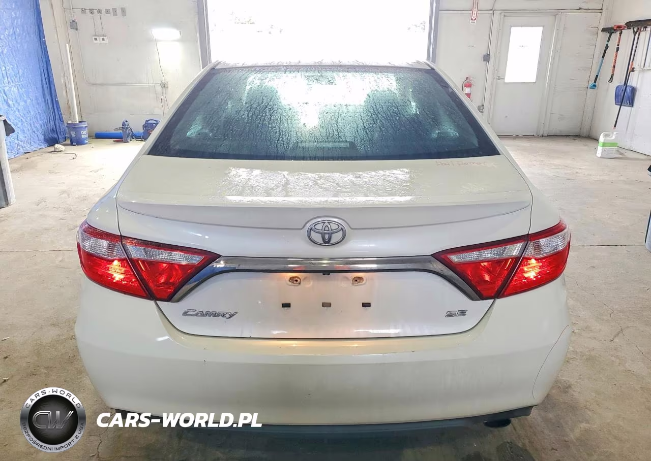 2017 Toyota Camry Se VIN:4T1BF1FK7HU400899 - 6
