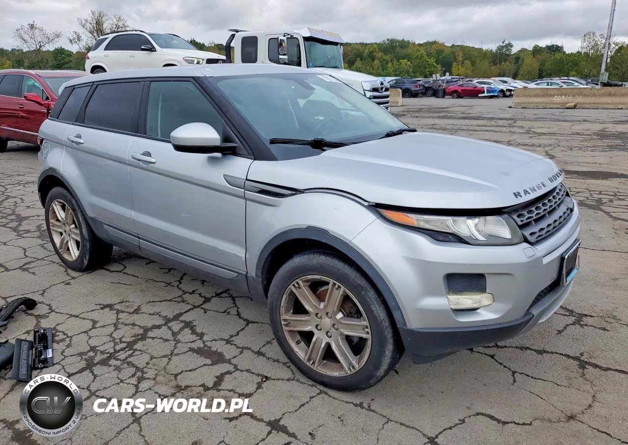 2015 Land Rover Range Rover Evoque Pure Plus VIN:SALVP2BG4FH962389 - 4